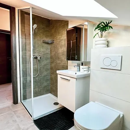 Apartment Anchora - Near Family-friendly