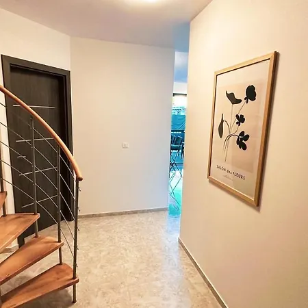 Apartment Anchora - Near Family-friendly *