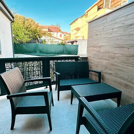 Anchora - Near Family-friendly